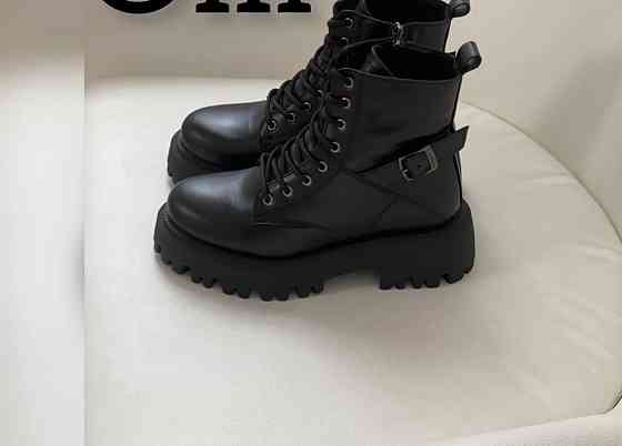 Olli Черевики жіночі OLLI чорні натуральна шкіра зима висота 14см (4903) Коломия