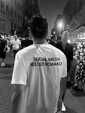 Футболка Social Media Killed Romance Чернівці