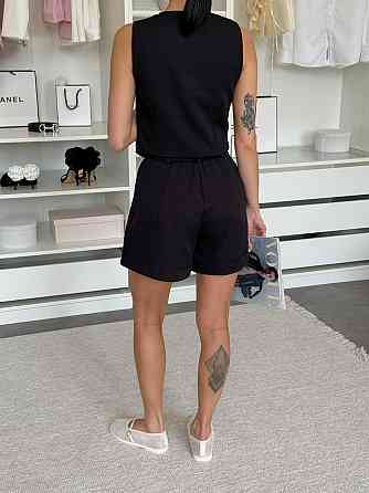 Жіночий базовий костюм-двійка: жилет і шорти костюмка Чорний, 46/48 Одеса