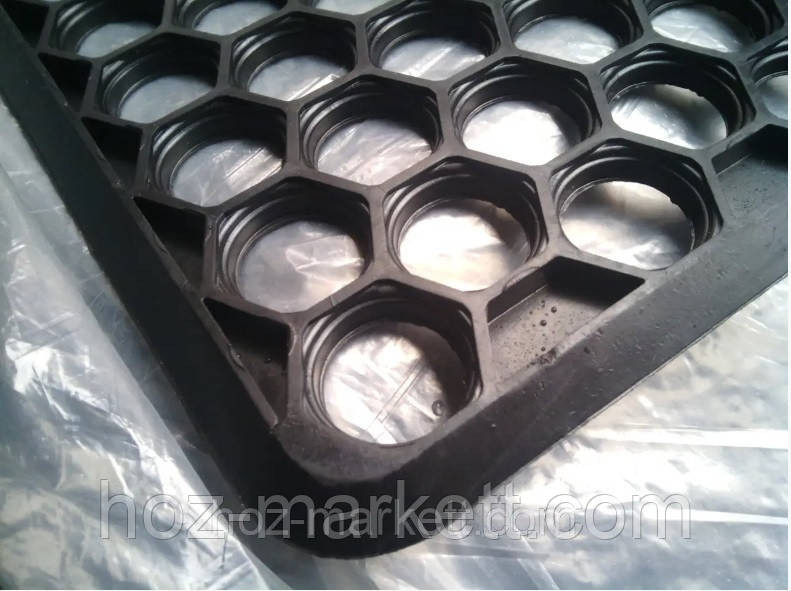 Коврик 60 см х 40 см х 0.5 см резиновый сотами Харьков - изображение 1