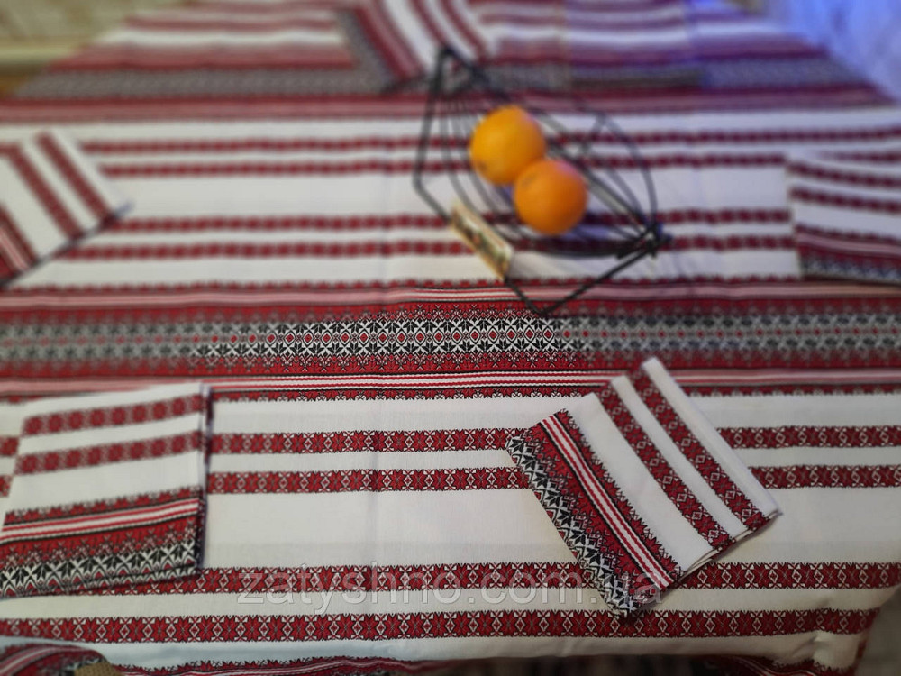 Скатерть с салфетками вышитая красная Киев - изображение 5