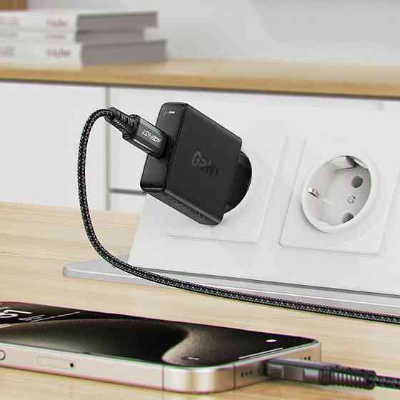 Мережевий зарядний пристрій ACEFAST A65 PD20W GaN single USB-C ultra-thin charger Black 6974316282686 Одеса
