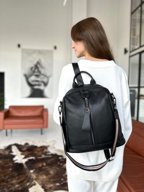 Шкіряний жіночий молодіжний рюкзак 23х30х13, сумка наплічна на кожен день, чорна Кам'янське - фото 14