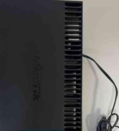 Маршрутизатор MikroTik RB4011iGS + RM Київ