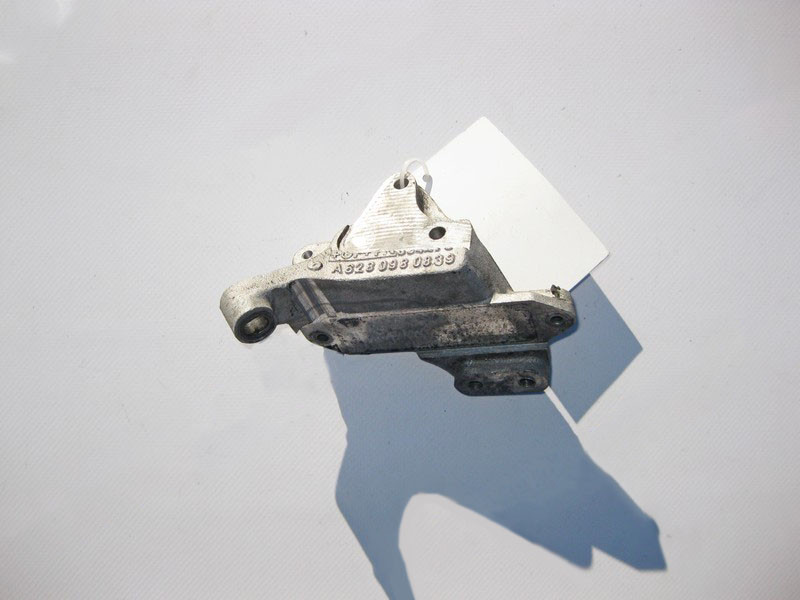 Mercedes-Benz  A6280980839 Кронштейн наддувного повітроводу двигуна OM628 V8 4.0 cdi S-Class W220 G-Class W463 Одесса - изображение 3