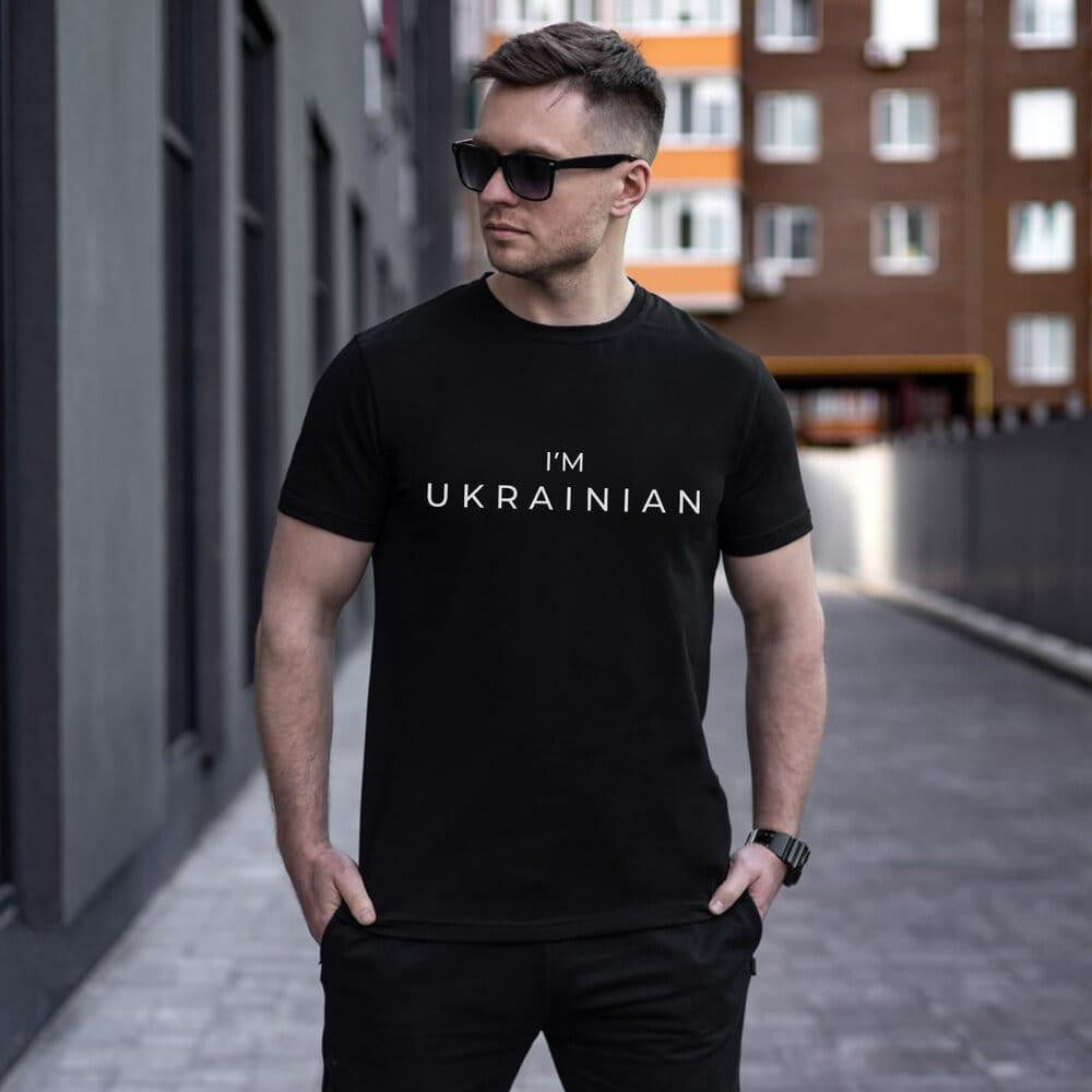 Футболка чоловіча однотонна чорна Pobedov Peremoga - I'M UKRAINIAN наклейка біла Київ - фото 3