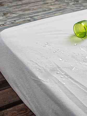 Ecotton Комплект Aqua-stop Ecotton Наматрацник полуторний 140х200 з наволочками 50х70 захисний Коломия