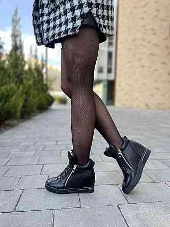 Снікерси жіночі Bosida чорні еко-шкіра танкетка 5см ( -1) (5221) Коломыя