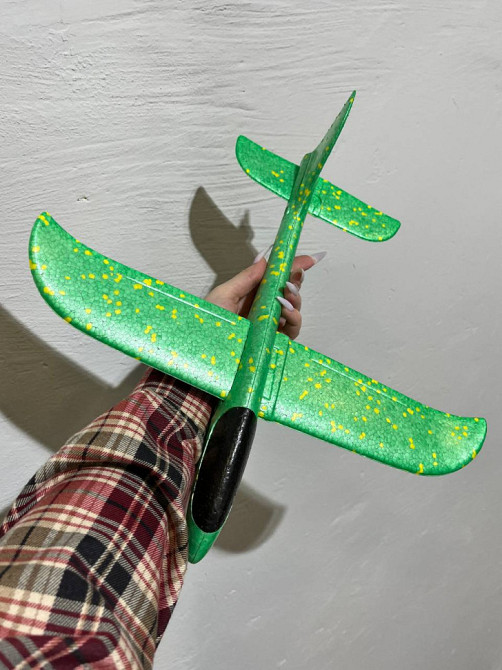 Дитячий метальний літак-планер C28006(Green) довжина 24 см Вінниця - фото 4
