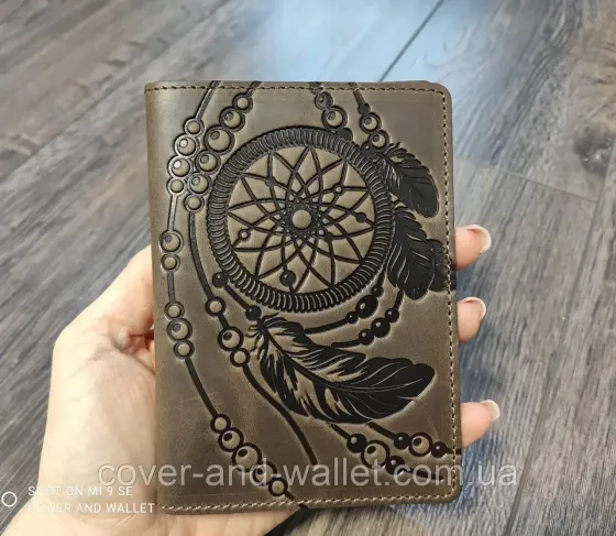Вінтажна шкіряна обкладинка на паспорт з тисненням Ловця Снов (dreamcatcher) SHVIGEL коричневий Київ