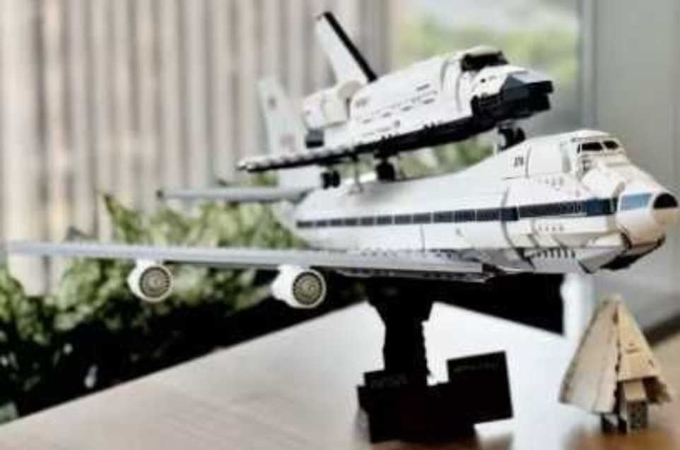 КОЛЬОРОВА КОРОБКА‼️ Transport aircraft как Lego 2417д(код 1126) Харьков - изображение 4