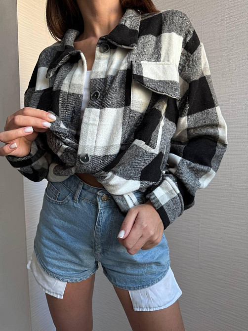 Жіноча тепла оверсайз сорочка в карту на ґудзиках кашемір Чорний Одеса - фото 1