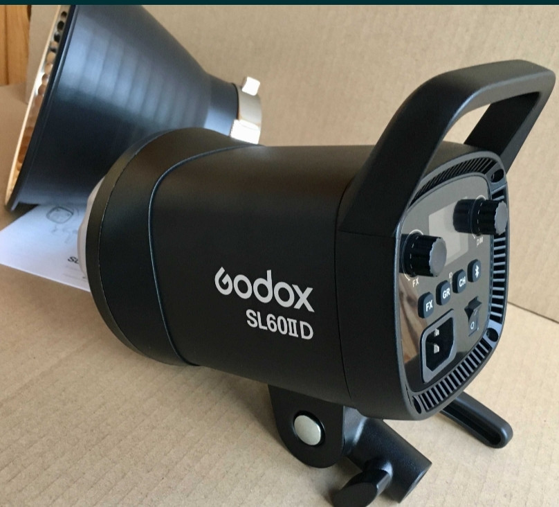 Постійне світло Godox SL60IID bowens, 5600 K Київ - фото 6