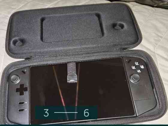 Приставка Lenovo Legion Go Z1 Extreme на 512 Гб Киев