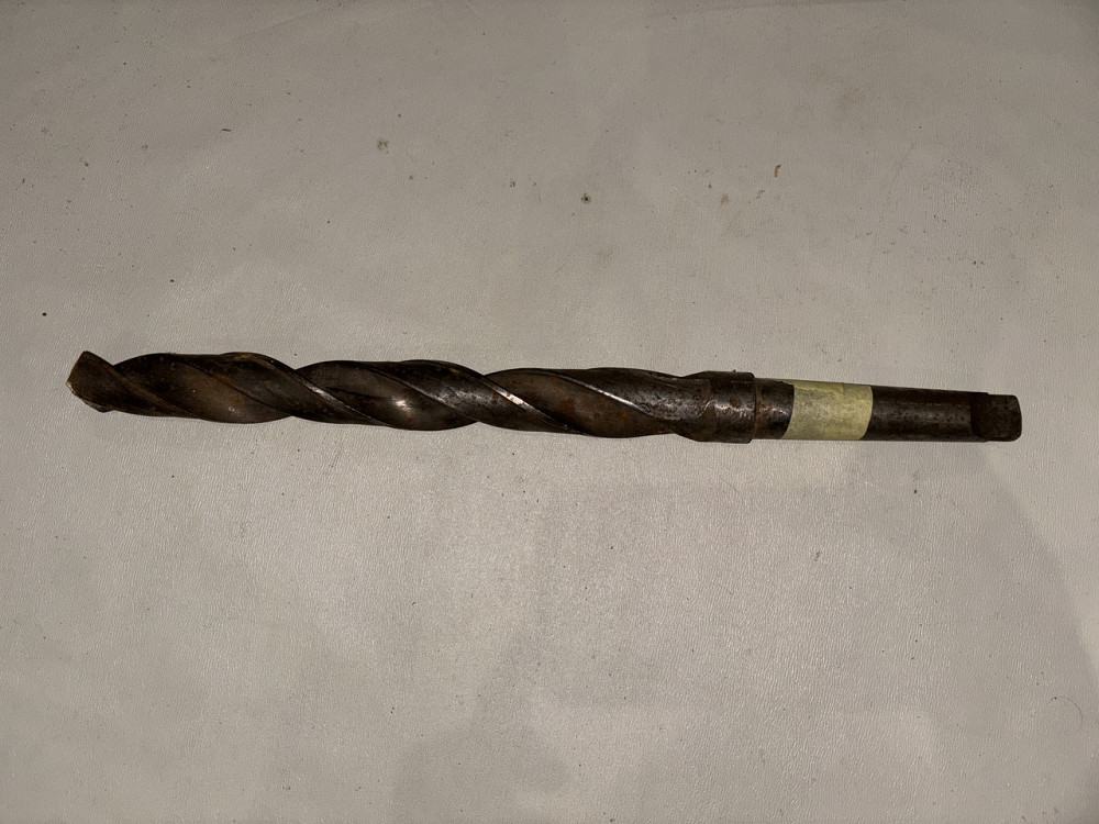 Сверло с коническим хвостовиком 28.5 мм. Р6М5. СССР. Харьков - изображение 1