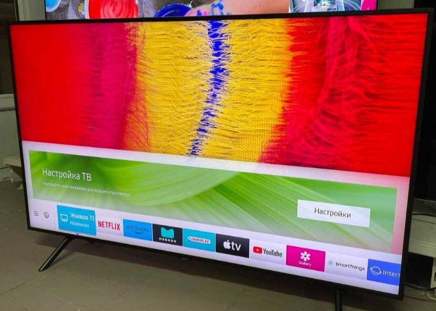 Телевизор Безрамный: 82