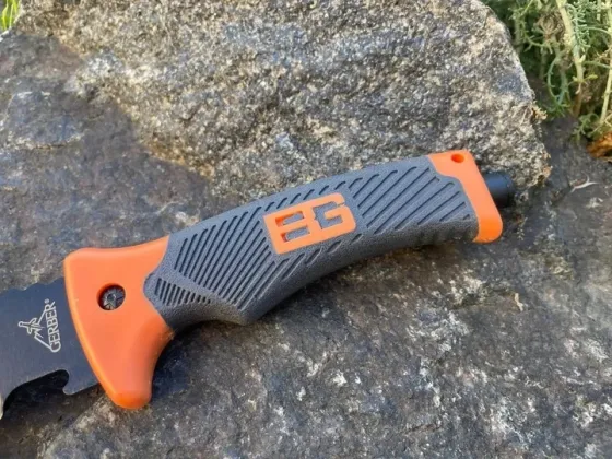 Нож охотника склобой туриста походный крепкий надежный Gerber с чехлом на поясок крепления с держателем Одесса