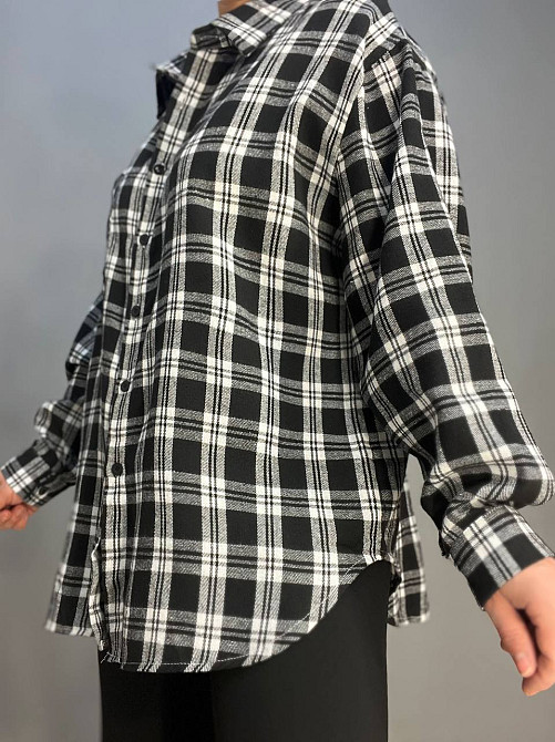 Сорочка жіноча A-N 225 в клітинку вільний крій оверсайз фланель one size чорна, чорний, one size Київ - фото 12