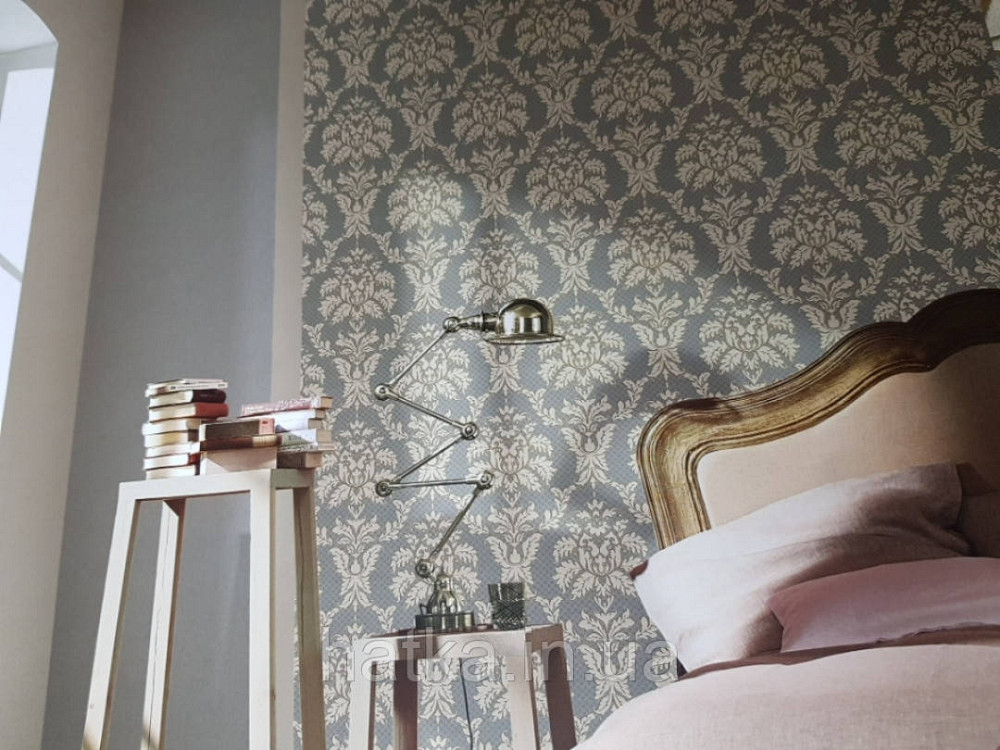 Шпалери вінілові на флізелін метрові Marburg Kingdom 31503 вензелі завитки молочні з золотом на сірому тлі Київ - фото 2