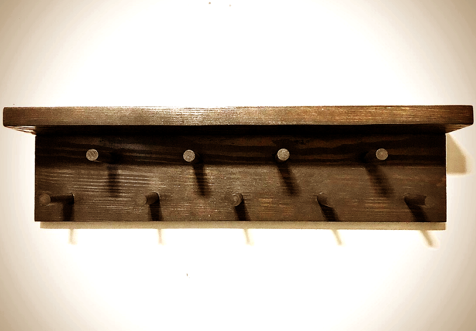 Полка для медалей 