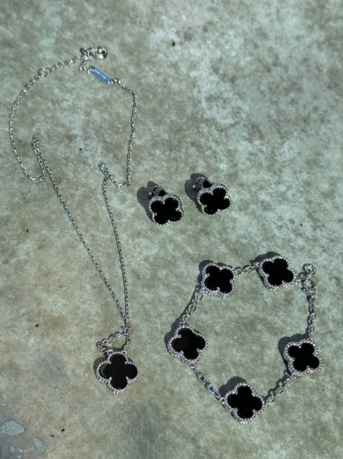 Van Cleef набір 3 предмети / чорна емаль, покриття срібло 925 / підвіска, сережки, браслет Одеса - фото 6
