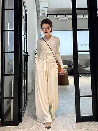 Женский стильный повседневный костюм двойка вискоза Молочный Одесса