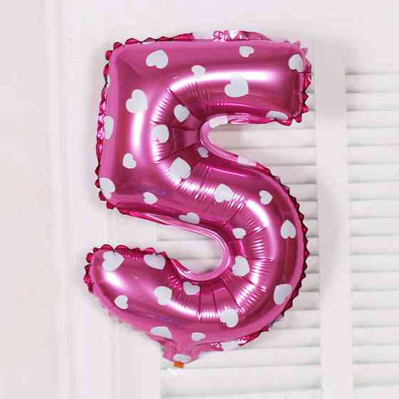 Шарик цифра 5 фольгированная с сердечками 32 дюйма розовый Киев