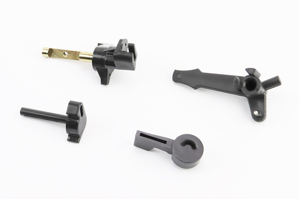 Важелі карбюратора пластмасові к-кт 168F/170F Киев - изображение 1