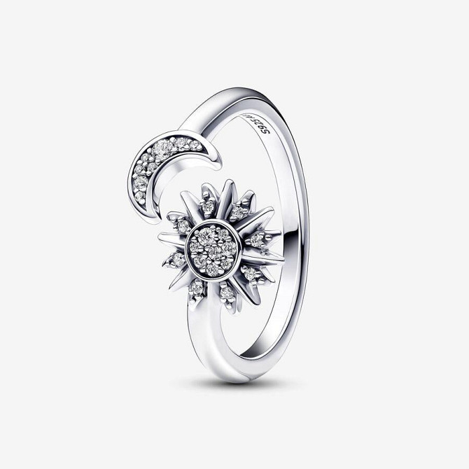 Срібна каблучка Pandora Сяюче сонце та півмісяць 192845C01 58 Київ - фото 1