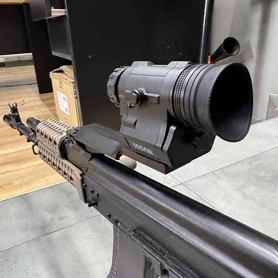 Монокуляр ночного видения Spina optics NVG50, цифровой, 940 нм, WiFi, крепление на шлем и на оружие Киев