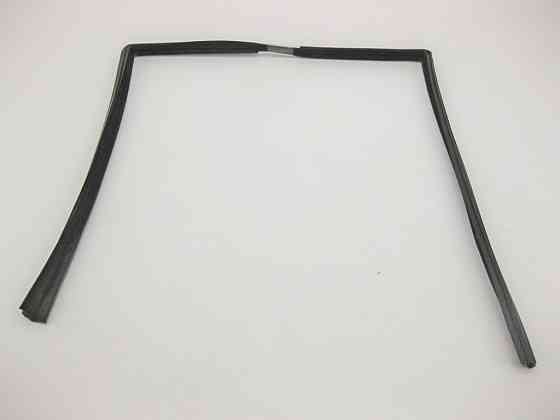 Mercedes-Benz  A2037350525 Ущільнювач опускного скла задніх правих дверей C-Class S203 універсал Одеса