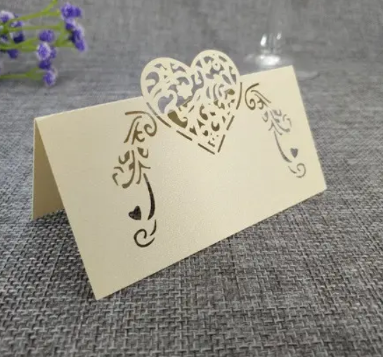 Розсадочні картки з сердечком 10 штук 90 на 45 мм бежевий Київ - фото 1