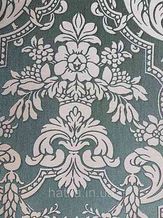 Шпалери вінілові на флізеліні Rasch Trianon Xlll 0.53х10 класика структурні вензелю квіти рожеві на чорному Київ