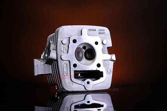 Головка цилиндра 4T CB150 (в сборе, + клапаны, крышка) -2 Мукачево