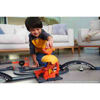 Автотрек Hot Wheels City Бургерна в центрі міста (HDR26) Вінниця