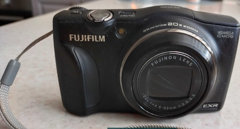 Цифровий компактний фотоапарат Fujifilm FinePix F770EXR Киев - изображение 8