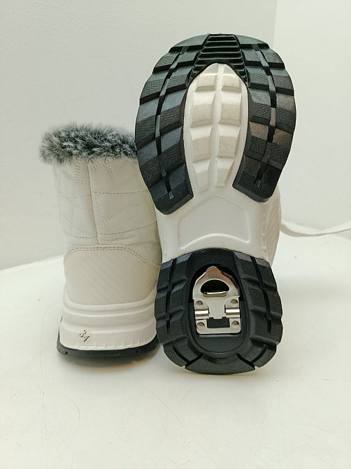 Дитячі зимові черевики VITIIKE 34 розміру — Теплі та стильні (Білі) ( Товар з вітрини) Луцк - изображение 3