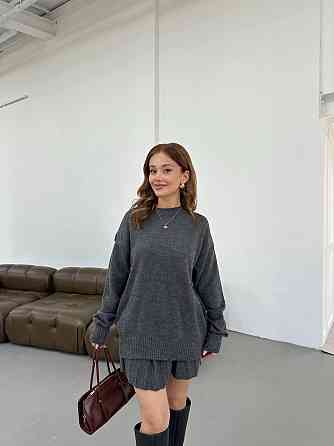 Женский вязаный костюм свитер оверсайз и стильная юбочка 70% Акрил 30% котон Графит Одесса