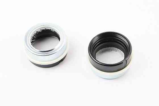 Чаша передньої вилки з сальником (хром) 6V к-кт 2шт Киев