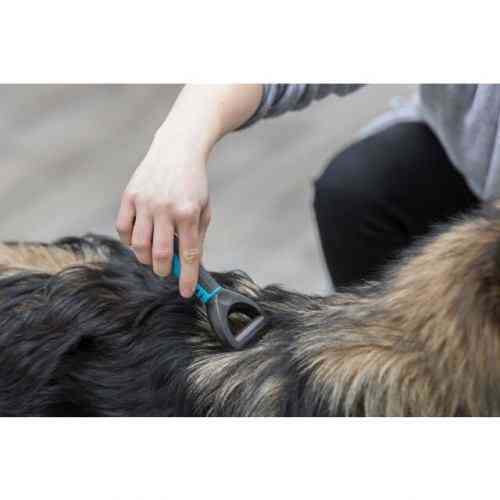 Ковтунорез Trixie универсальный с мелкими зубцами пластиковая ручка 5х18 см Киев