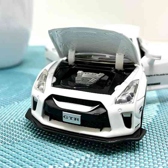 Машинка TK Union Nissan GTR Auto Expert металева, світло, звук, інерційна Біла (38071) Чернігів