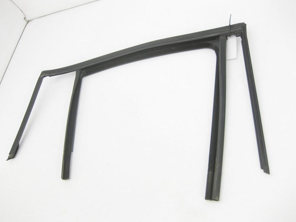 Mercedes-Benz  A2927350225 Гумове напрямне скло задніх правих дверей GLE Coupe C292 Одесса - изображение 3