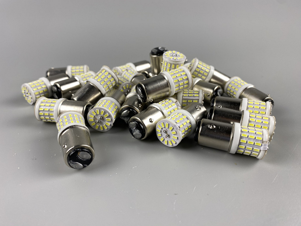 Лампа LED стоп-сигналу і покажчика повороту 12V з 2-х контактним цоколем 1157 BAY15d Мукачево - фото 1