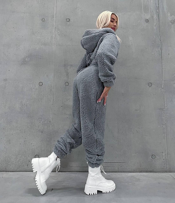 Жіночий теплий затишний комбінезон із капюшоном із хутра тедді Графіт, 42/44 Одеса - фото 2