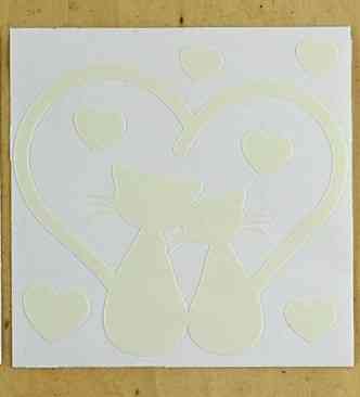 Люминесцентная наклейка 