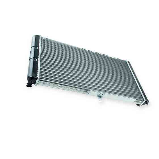 Радиатор двигателя 2110, 2111, 2112 универсальный охлаждения Мукачево