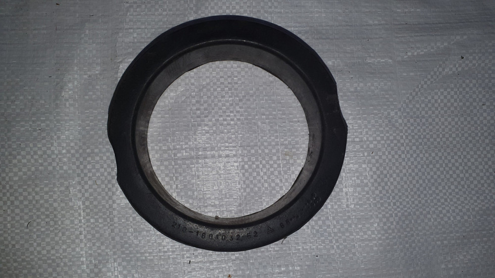 Подушка підвіски роздавча коробки КрАЗ. 210-1801032. Харків - фото 1