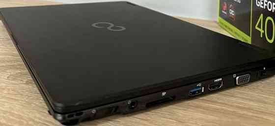 Ноутбук Сенсорный: Fujitsu Lifebook U729X c гарантией , i5 8/256Gb Киев