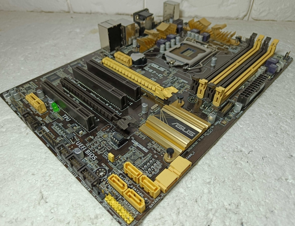 Материнская плата - ASUS Z87-C - LGA1150 в отличном рабочем состоянии. Харьков - изображение 5