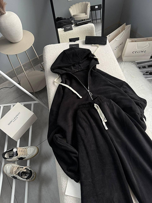 Женский теплый повседневный костюм двойка: кофта и брюки из двухстороннего флиса Черный, 48/52 Одесса - изображение 1